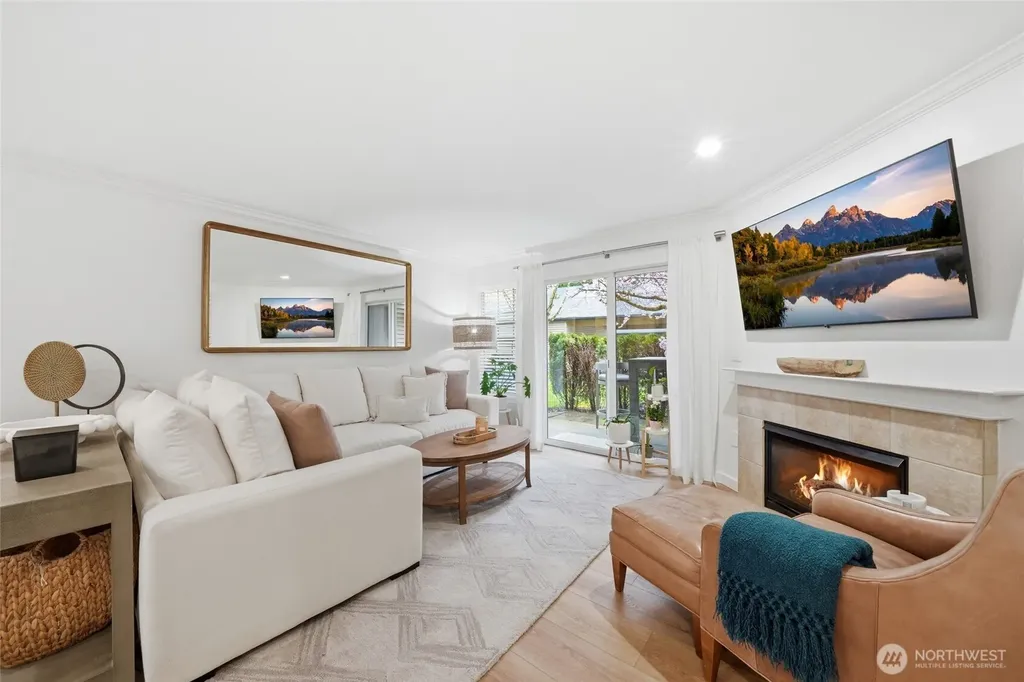 25025 SE Klahanie Boulevard Sammamish WA 98029