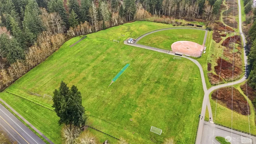 25025 SE Klahanie Boulevard Sammamish WA 98029