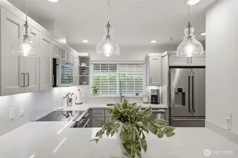 25025 SE Klahanie Boulevard Sammamish WA 98029