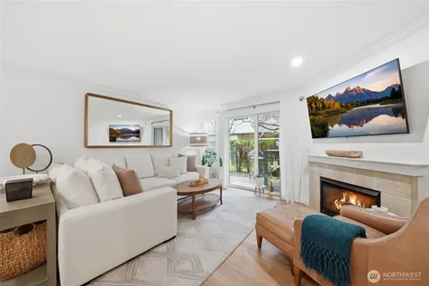 25025 SE Klahanie Boulevard Sammamish WA 98029