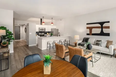 2717 Western Avenue Seattle WA 98121