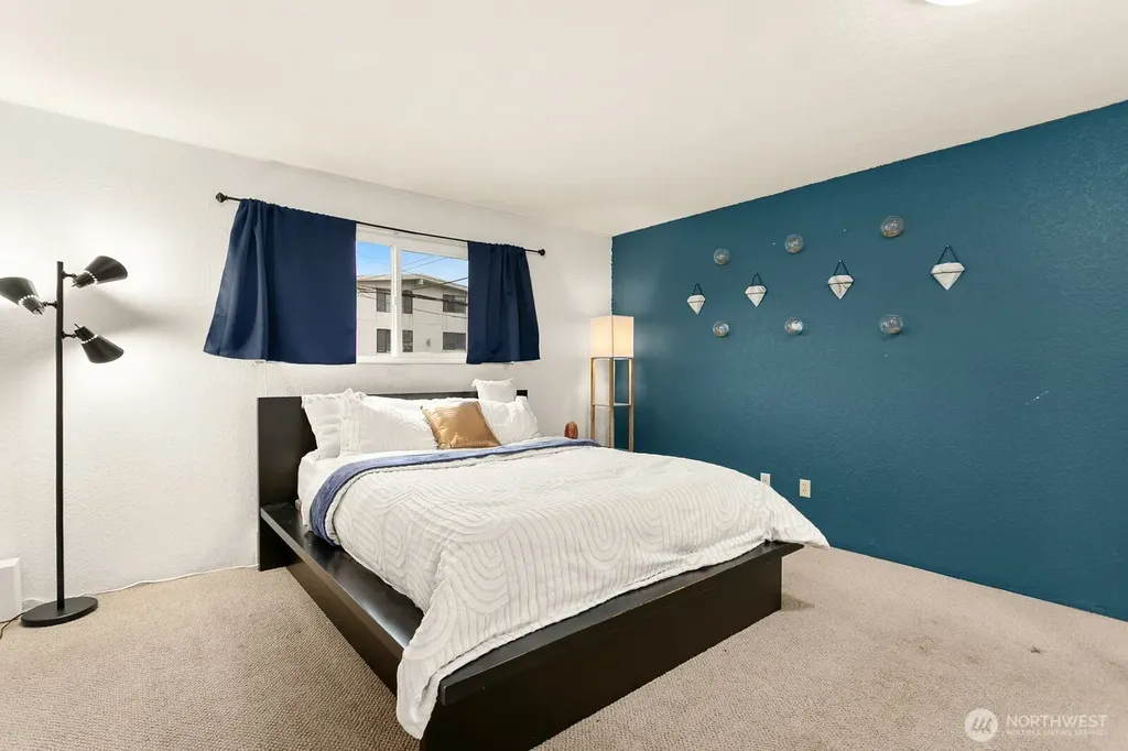 2031 NW 59th Street Seattle WA 98107