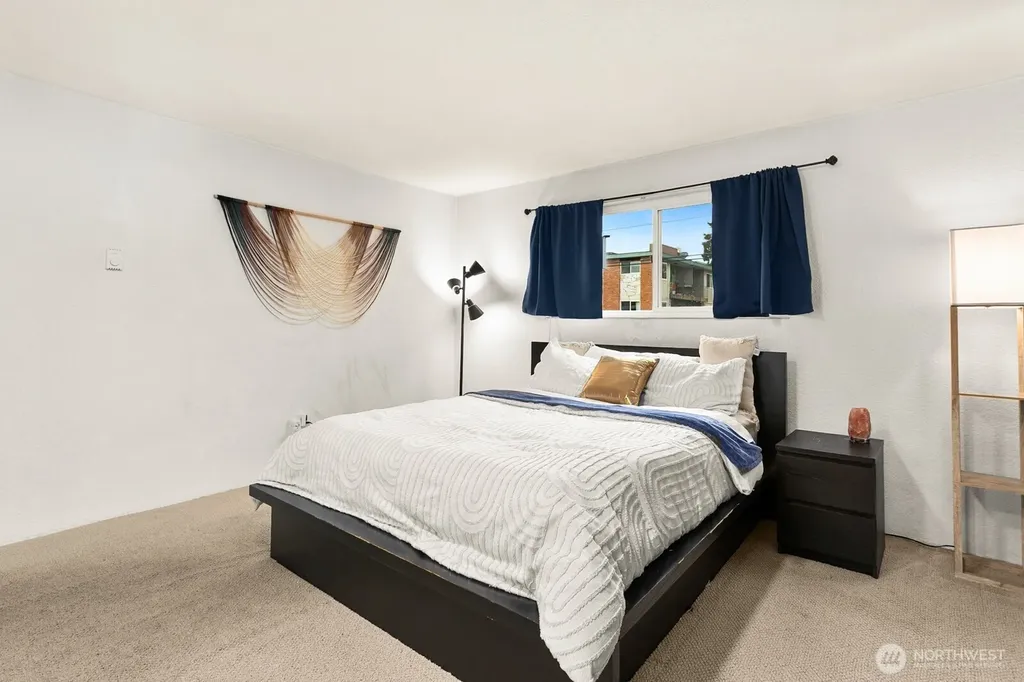 2031 NW 59th Street Seattle WA 98107
