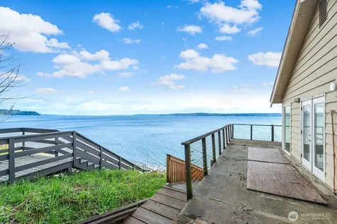 8032 SW Hawthorne Lane Vashon WA 98070
