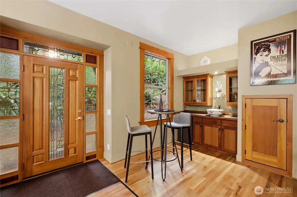 7400 Island Center Road NE Bainbridge Island WA 98110