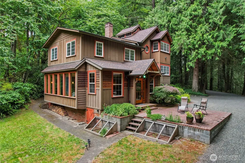 7400 Island Center Road NE Bainbridge Island WA 98110