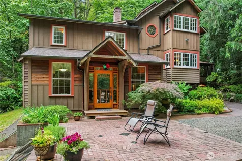 7400 Island Center Road NE Bainbridge Island WA 98110