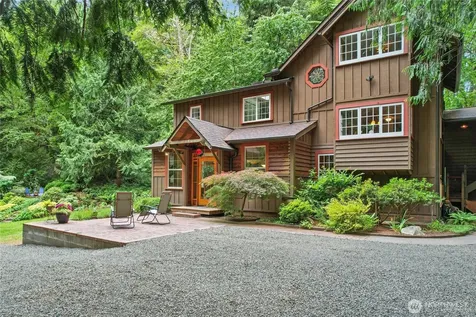 7400 Island Center Road NE Bainbridge Island WA 98110
