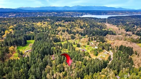 7400 Island Center Road NE Bainbridge Island WA 98110