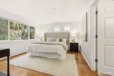 1600 Alki Avenue SW Seattle WA 98116