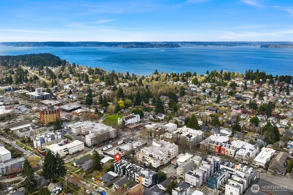 6041 42nd Avenue SW Seattle WA 98136