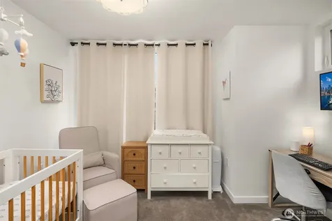 6041 42nd Avenue SW Seattle WA 98136