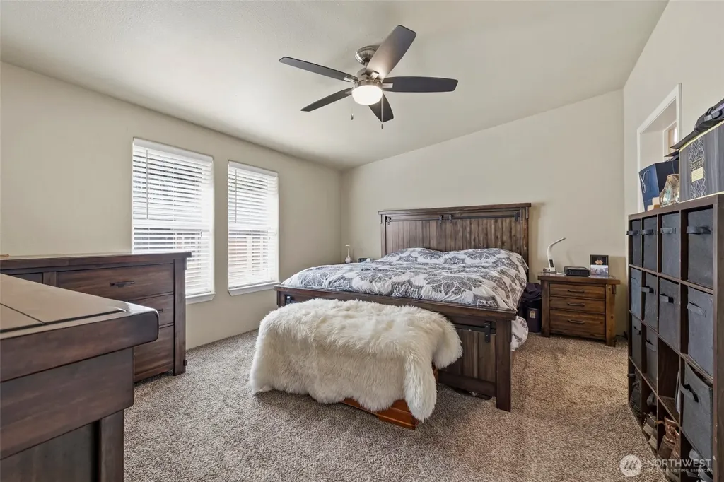 371 Sunset Drive Oak Harbor WA 98277