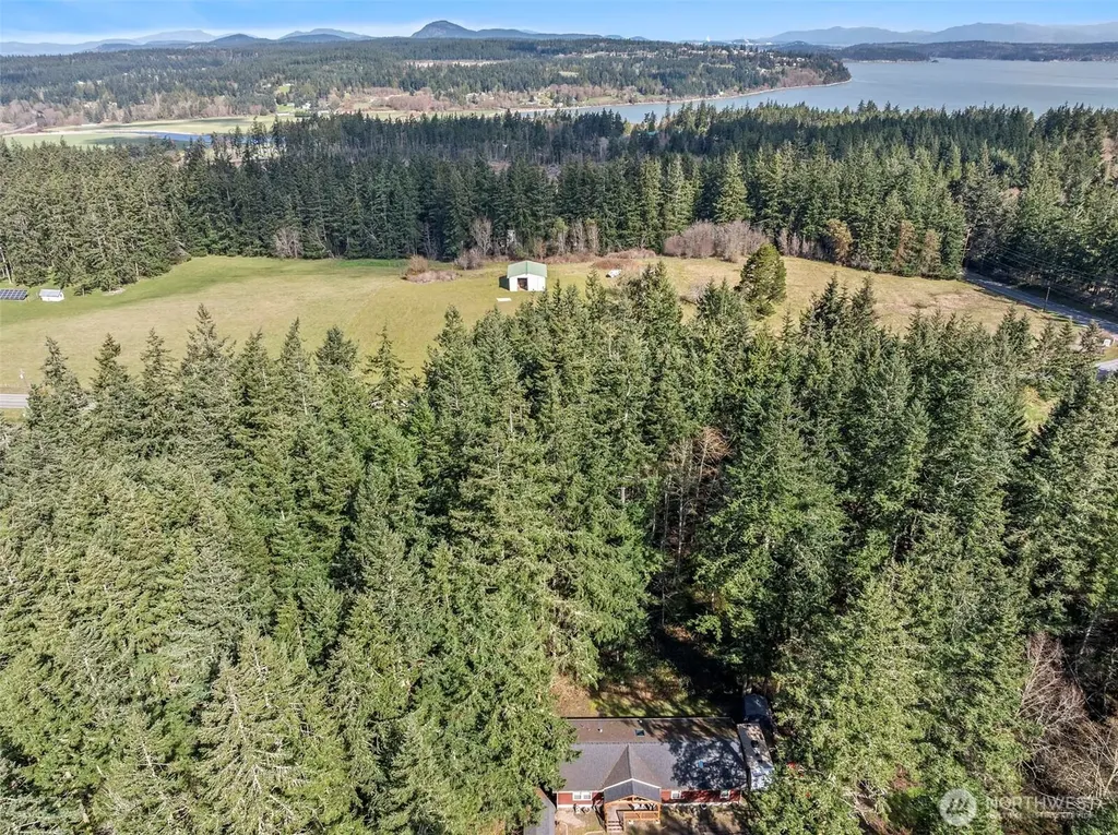 371 Sunset Drive Oak Harbor WA 98277