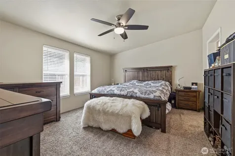 371 Sunset Drive Oak Harbor WA 98277
