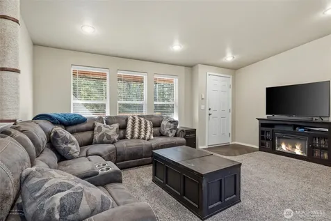 371 Sunset Drive Oak Harbor WA 98277