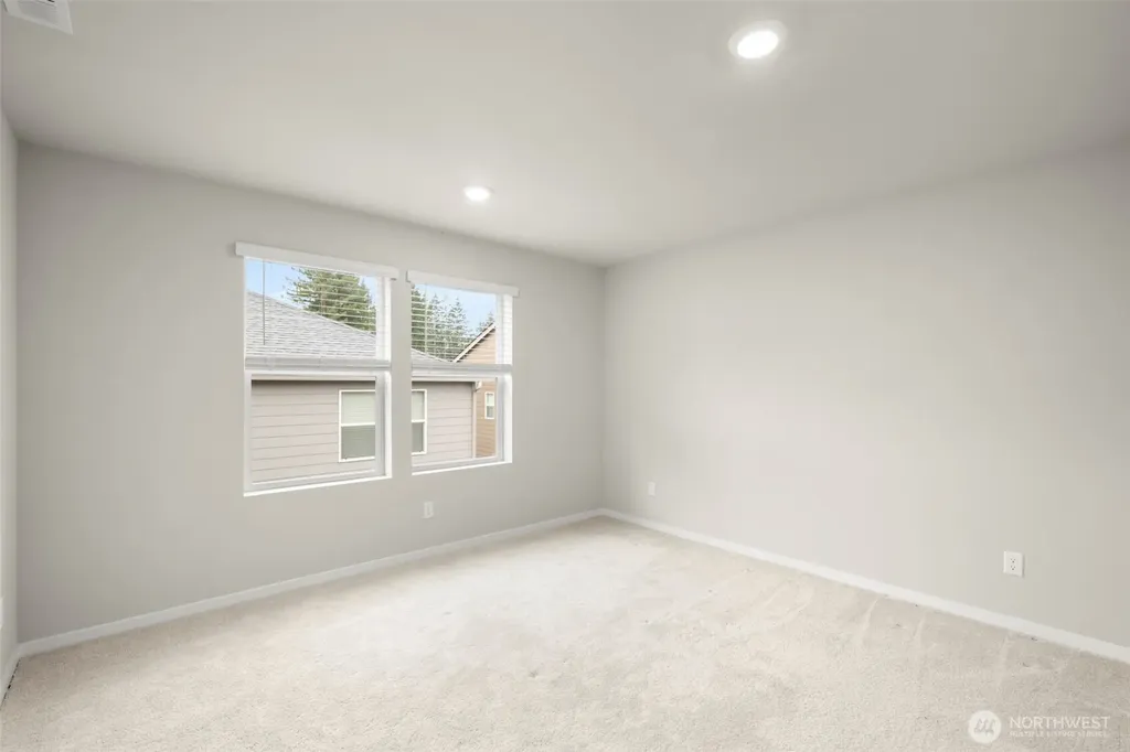 731 NE Cabot Lane Bremerton WA 98311