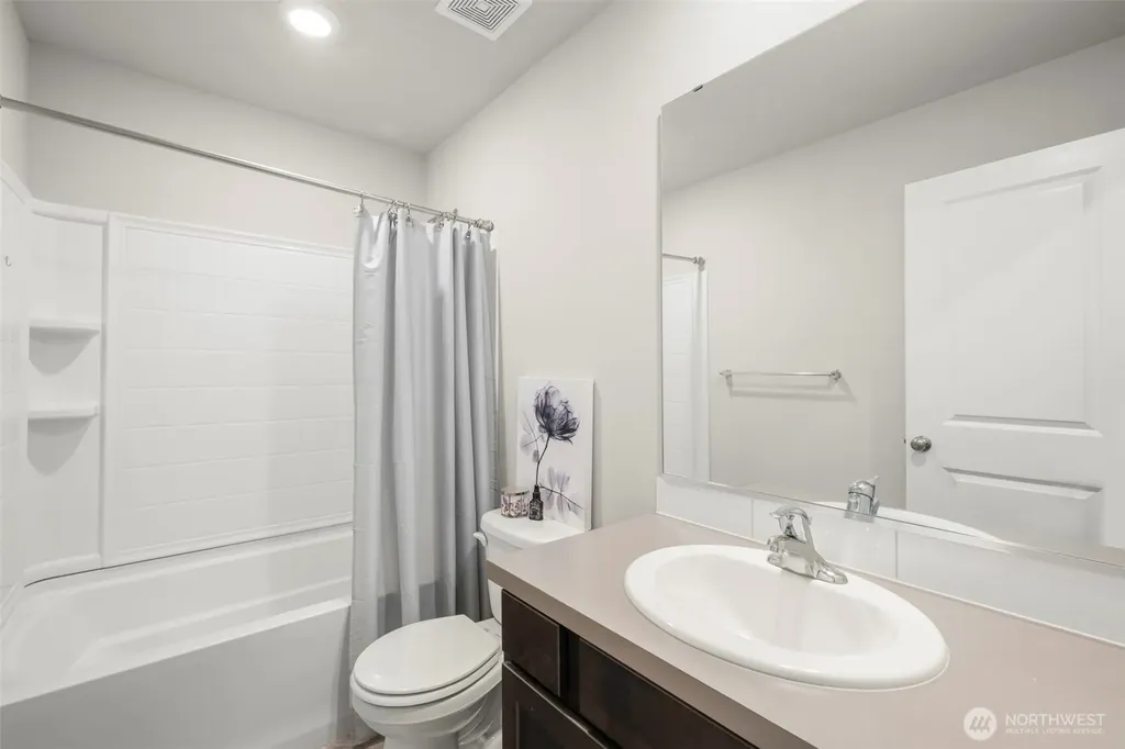 731 NE Cabot Lane Bremerton WA 98311