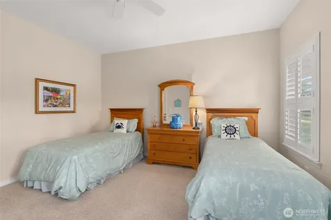 921 Pheasant Run Westport WA 98595