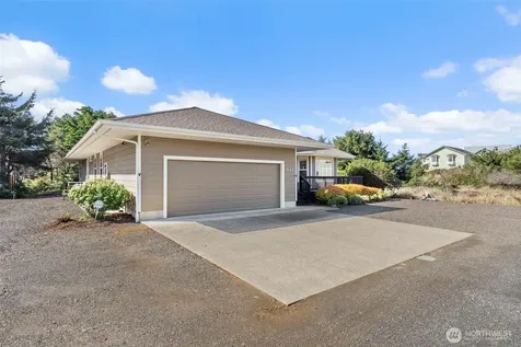 921 Pheasant Run Westport WA 98595