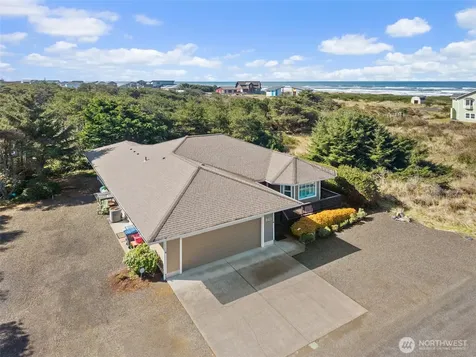 921 Pheasant Run Westport WA 98595