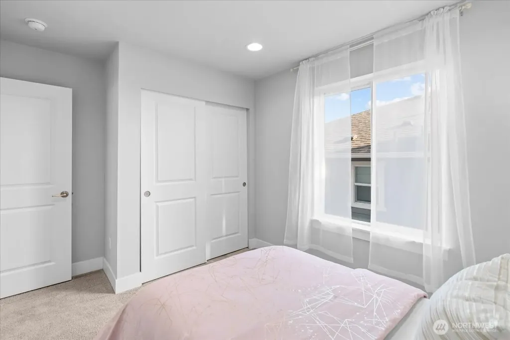 13015 135th Place NE Kirkland WA 98034