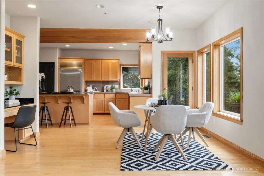 16470 Uplands Way SE North Bend WA 98045