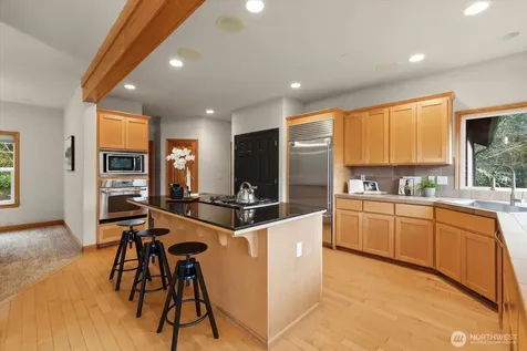 16470 Uplands Way SE North Bend WA 98045