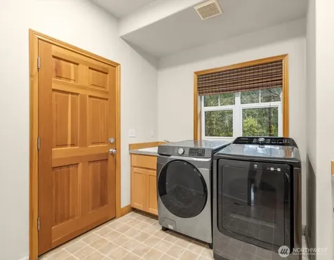16470 Uplands Way SE North Bend WA 98045