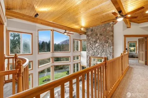 16470 Uplands Way SE North Bend WA 98045