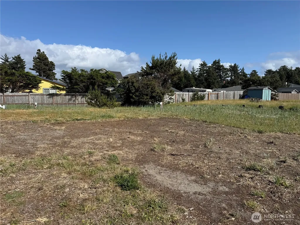 31202 I Street E Ocean Park WA 98640