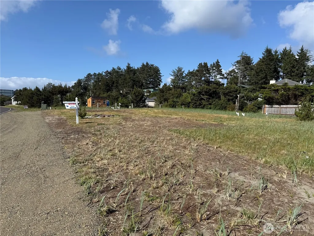 31202 I Street E Ocean Park WA 98640