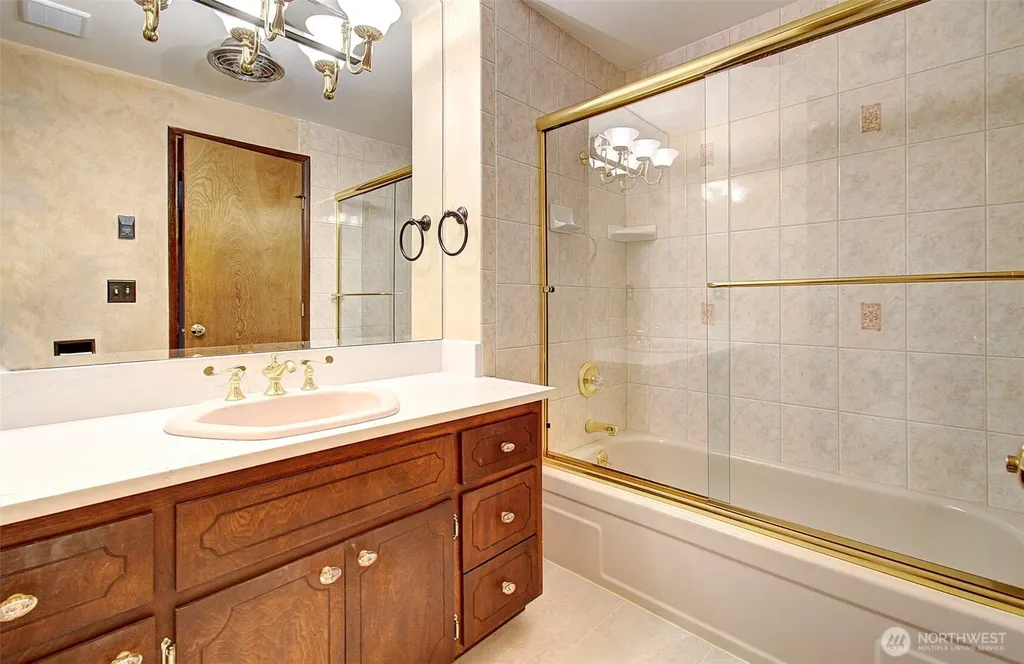 12005 NW 36th Avenue Vancouver WA 98685