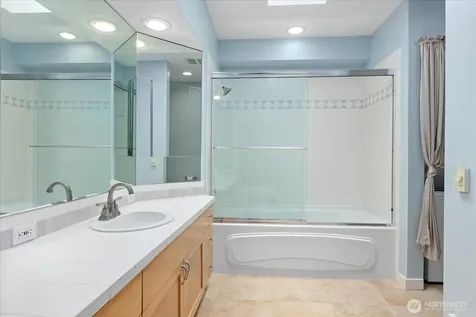 925 110th Avenue NE Bellevue WA 98004