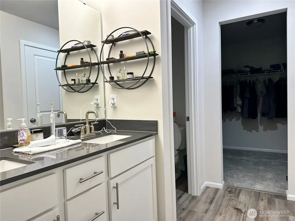 526 Gilbertson Lane SE Tumwater WA 98501