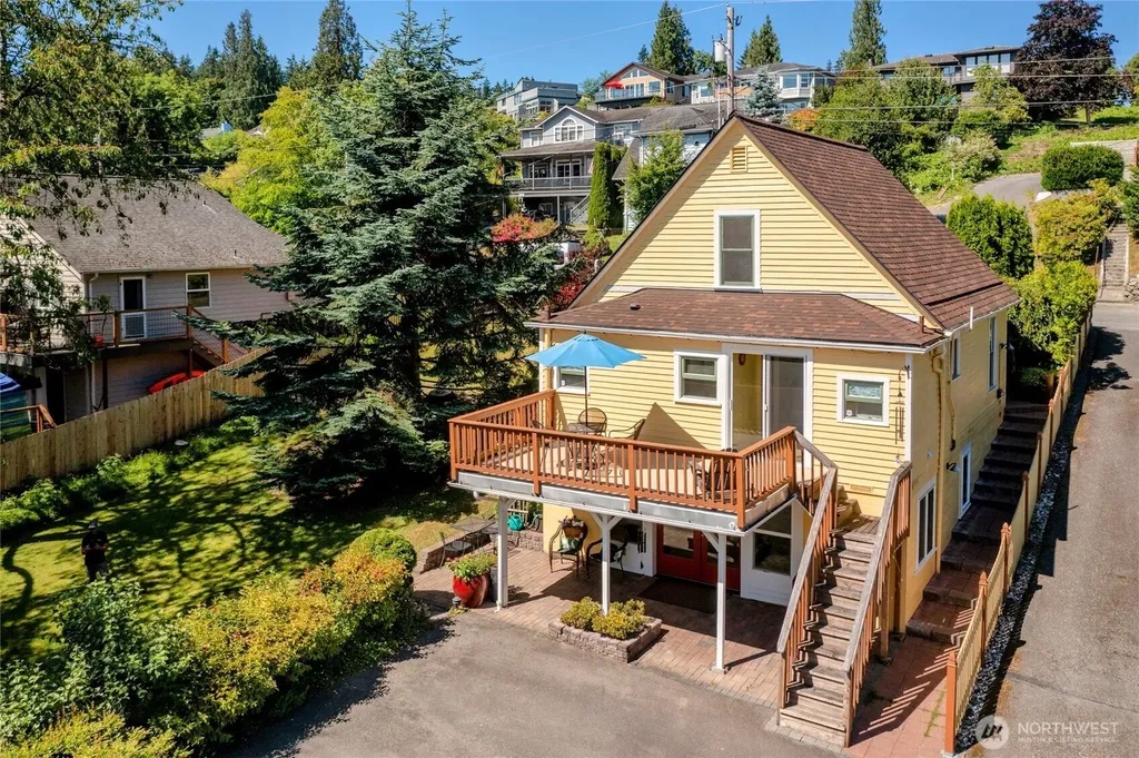 3931 Friday Avenue Everett WA 98201