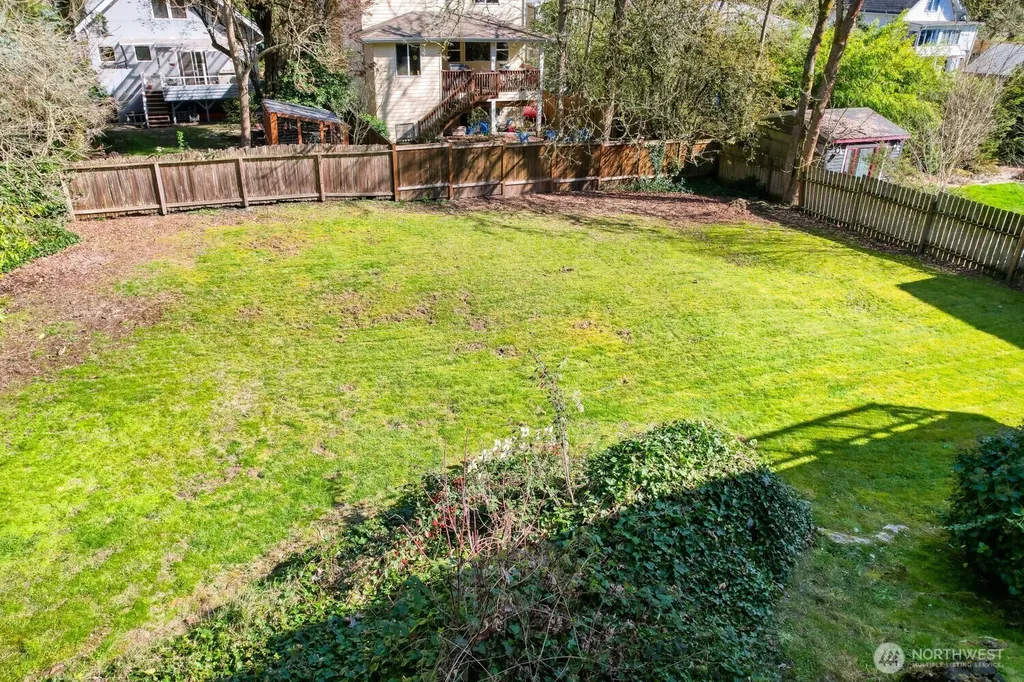 4712 44th Avenue S Seattle WA 98118