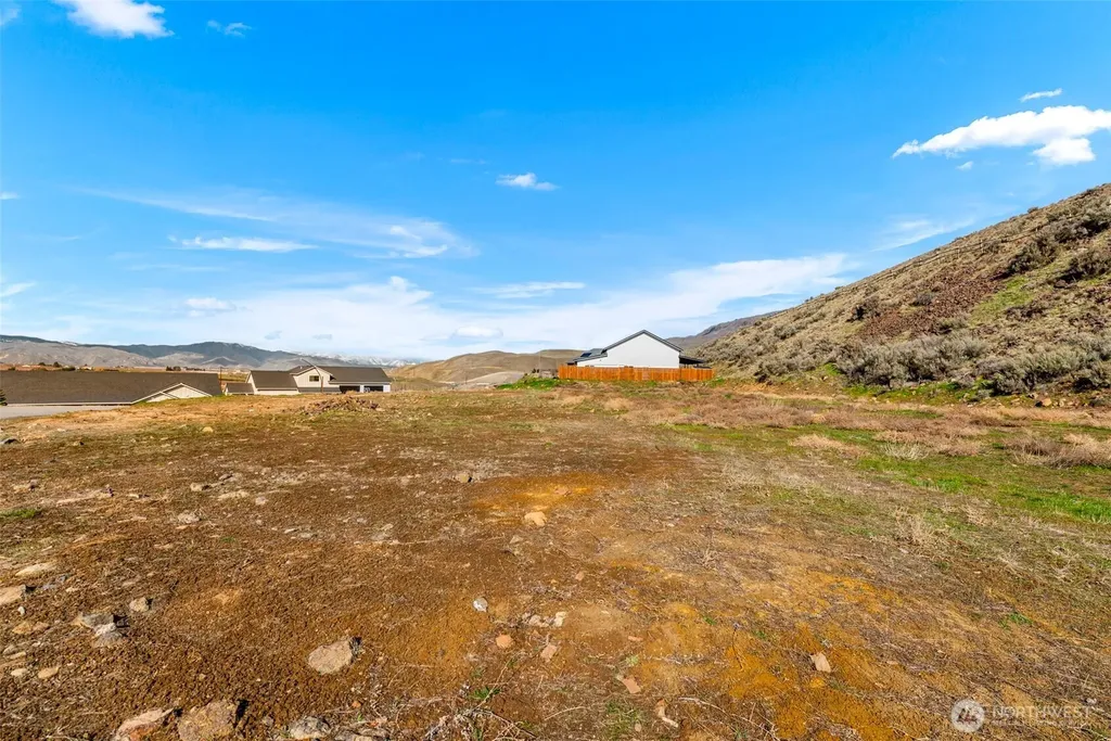 345 S Partridge Lane East Wenatchee WA 98802
