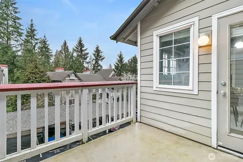 18505 SE Newport Way Issaquah WA 98027