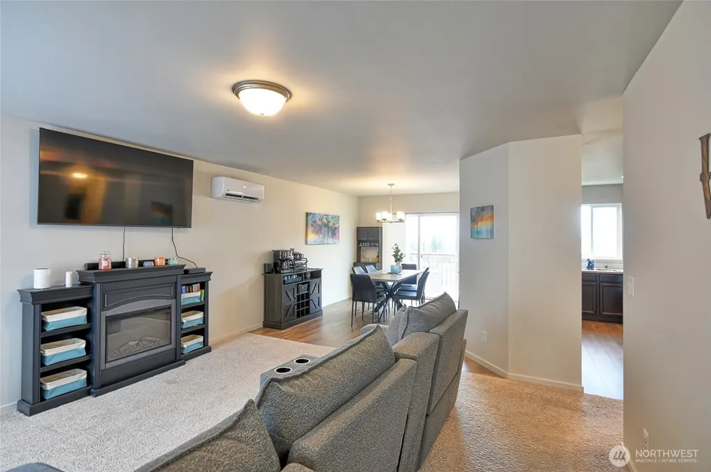 4334 69th Avenue NE Marysville WA 98270
