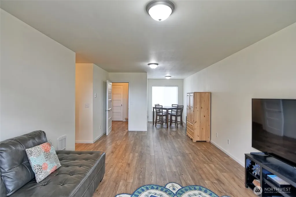 4334 69th Avenue NE Marysville WA 98270