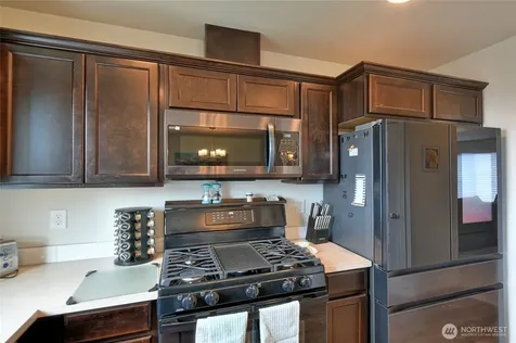 4334 69th Avenue NE Marysville WA 98270