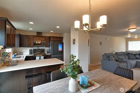 4334 69th Avenue NE Marysville WA 98270