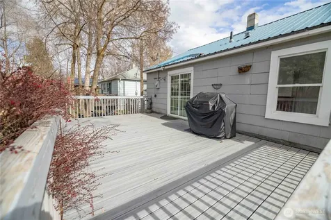 647 3rd Avenue Okanogan WA 98840