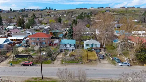 647 3rd Avenue Okanogan WA 98840
