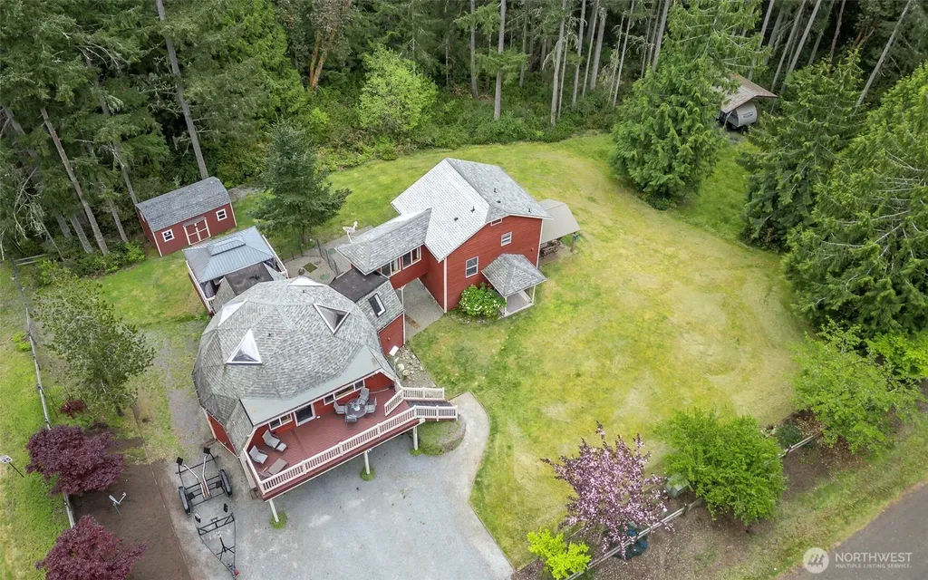 9203 Kootenai Drive Anderson Island WA 98303