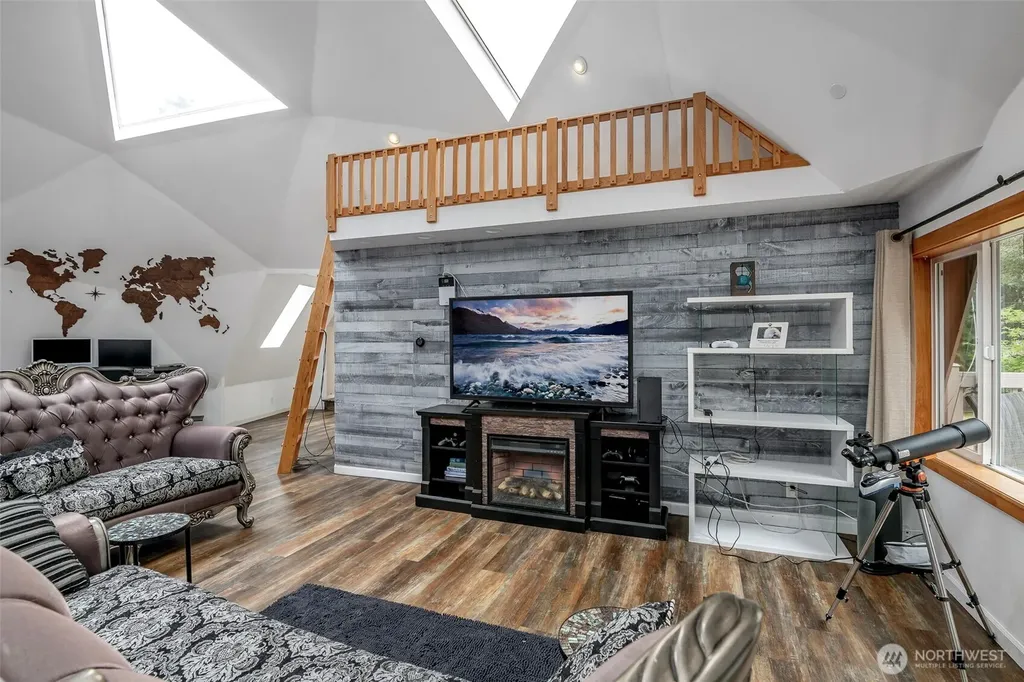 9203 Kootenai Drive Anderson Island WA 98303