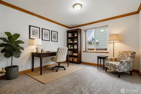 18639 175th Avenue SE Renton WA 98058