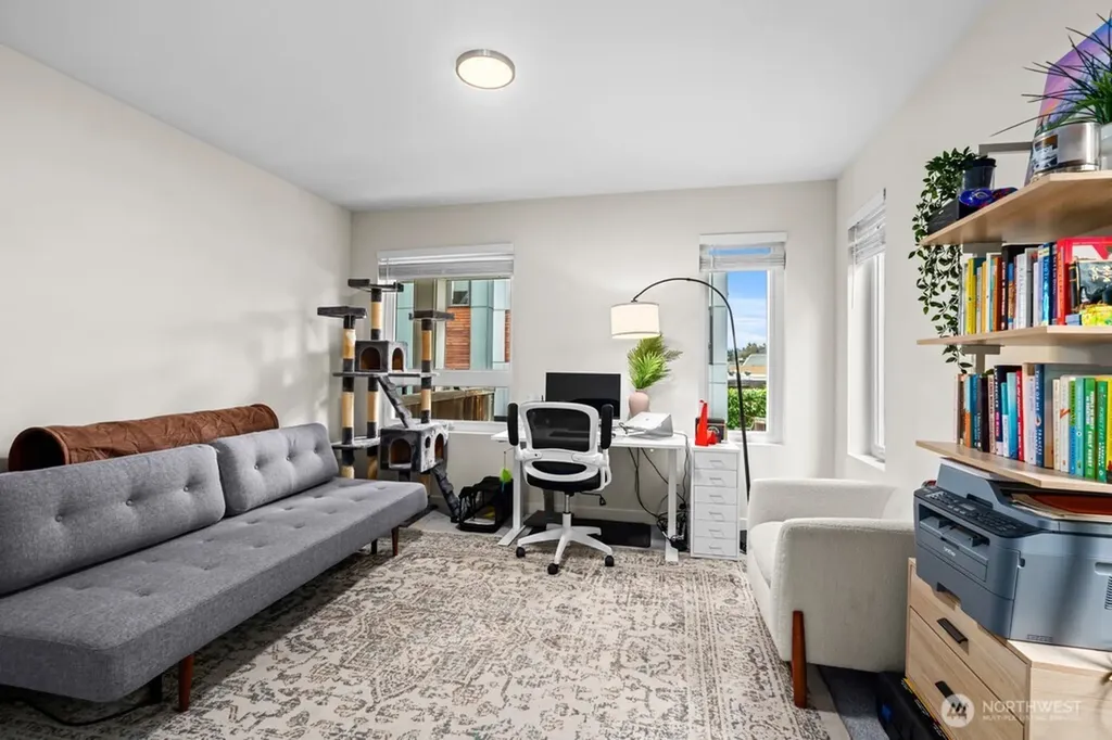 9266 50th Avenue S Seattle WA 98118