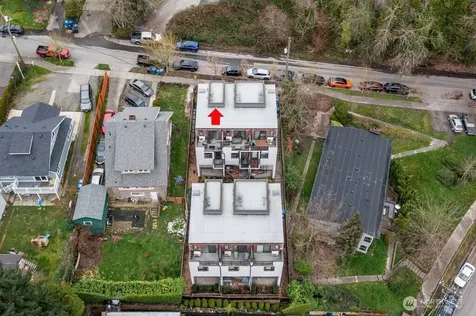 9266 50th Avenue S Seattle WA 98118